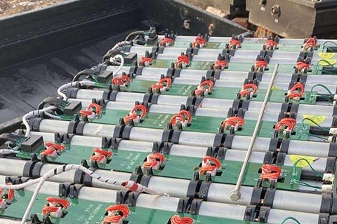 牡丹江天能电动车电池回收-废旧的锂电池回收